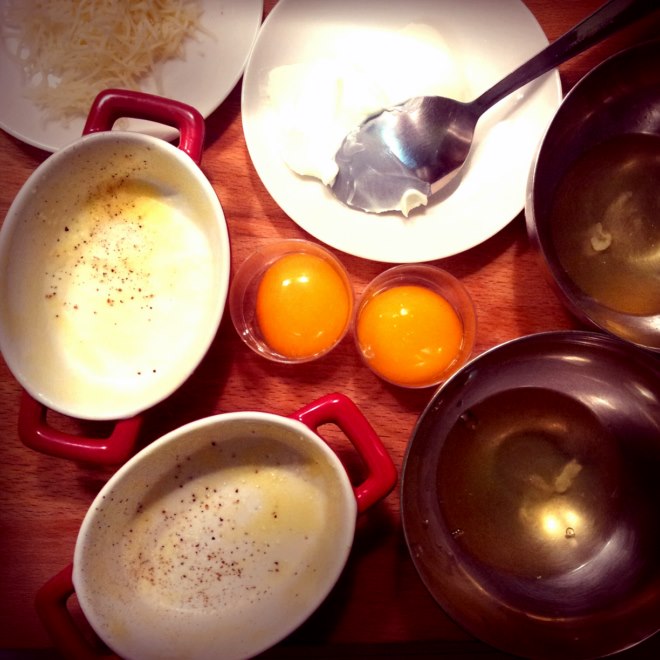 Cuisson des oeufs cocotte au micro-ondes